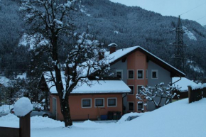 Ferienwohnung Christiane, Flattach, Österreich